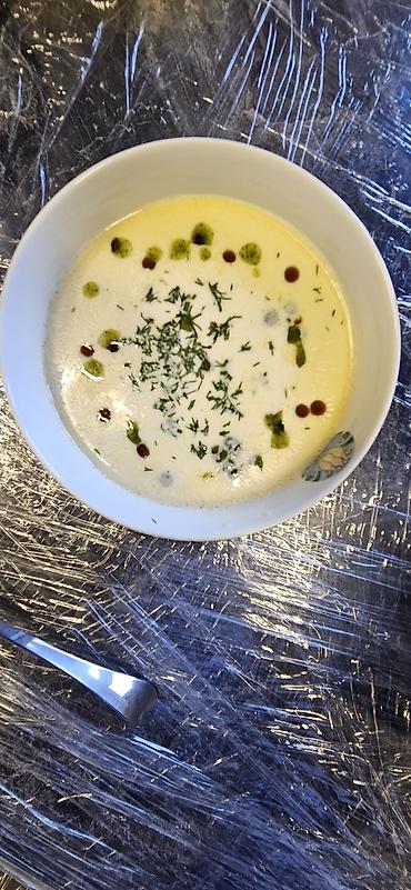 Готовые блюда, кулинария: Ассортимент японской кухни - Нигири и гунканы: лосось, тунец — 5