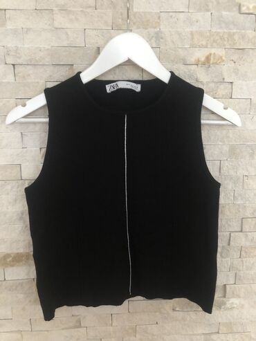 new yorker crop top majice: Zara, S (EU 36), Single-colored, color - Black