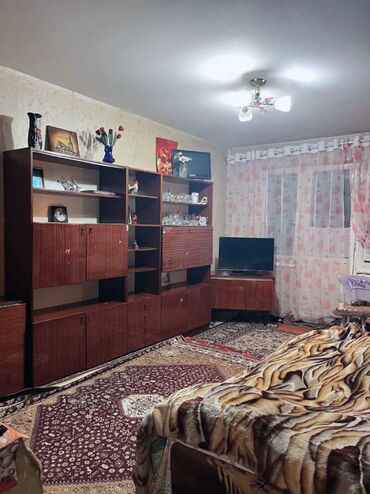 бишкек дом квартира: 2 бөлмө, 50 кв. м, 104-серия, 1 кабат