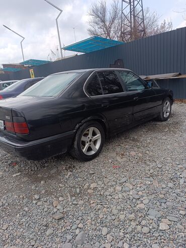 BMW: BMW M5: 1989 г., 2 л, Механика, Бензиновая, Седан — 2