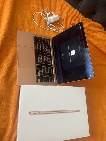 apple macbook air fiyat: Apple M1, 8 GB, 13.1 "