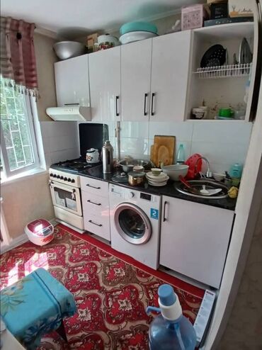1 комнатная квартира на продажу: 1 комната, 32 м², 104 серия, 1 этаж, Старый ремонт