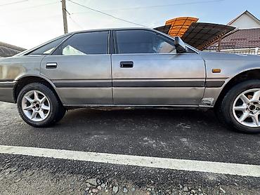 Mazda: Mazda 626: 1990 г., Седан — 9