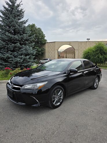 машина алмашам: Toyota Camry: 2017 г., 2.5 л, Типтроник, Бензин, Седан