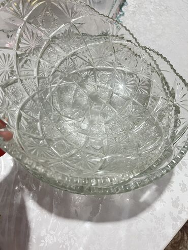 стеклянная посуда: 1шт 150 3 шт