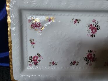 Ostali antikviteti: Tanjir Zajecar porcelan za posluzenja iz 70ih.godina. Tanjir za — 6