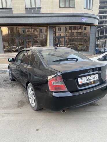 Subaru: Subaru : 2005 г., 2 л, Автомат, Бензин, Седан