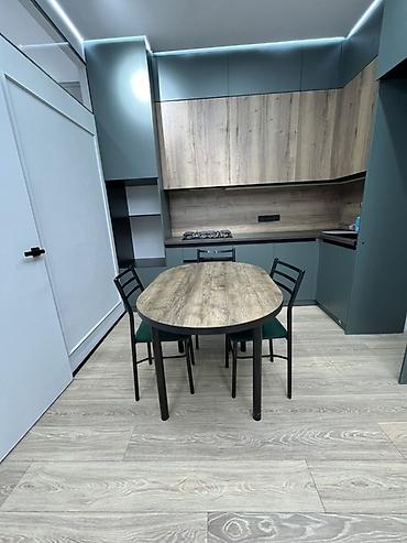 Гарнитуры для прихожей: 🔥 Продаётся уютная 2-комнатная квартира площадью 63 м² 📍 В престижной — 8