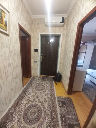 binə atçılıqda həyət evləri: 50 kv. m, 2 otaqlı, İnternet, Telefon, Qaz