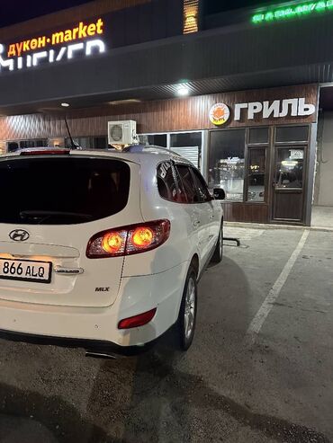 хундай внедорожник: Hyundai Santa Fe: 2009 г., 2 л, Автомат, Дизель, Внедорожник