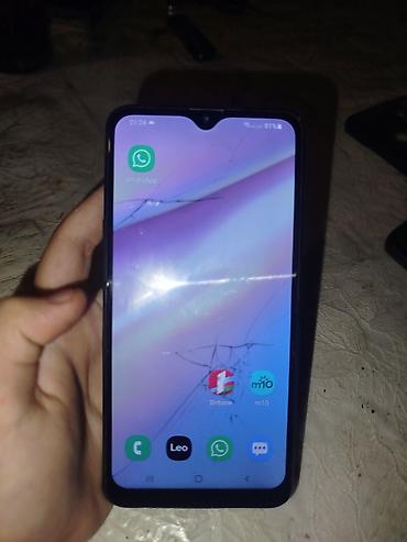 a10 ekranı: Samsung Galaxy A10, 32 GB, rəng - Qara, Qırıq — 2