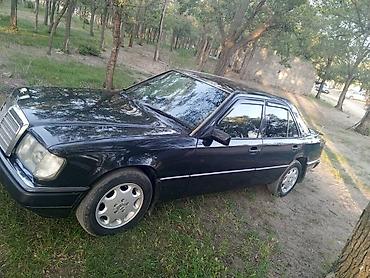 bud e9: Mercedes-Benz W124: 1990 г., 2.6 л, Механика, Газ, Седан — 8