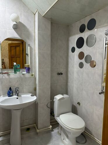 Qonaq otağı dəstləri: Təcili kirayə.Statistikanin yaninda 2 otaq Qonaq otağı mebel dəsti — 9