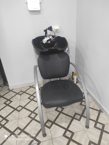 Qamət korrektorları: Salon moykasi satilir