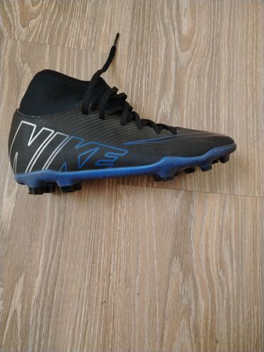Botinkalar: Orjinal Nike Mercurial Vapor 15 Club,futbol ayaqqabısı,35razmer