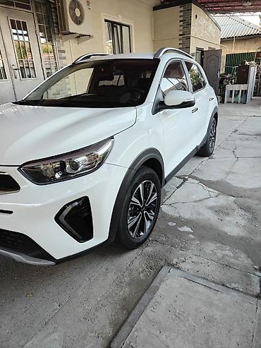 smart forfour: Kia Stonic: 2020 г., 1.4 л, Автомат, Газ, Кроссовер — 1