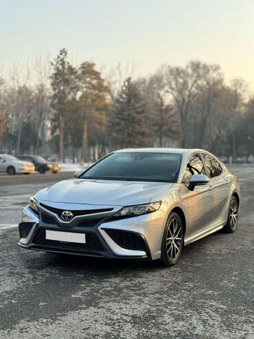 Toyota: Toyota Camry: 2021 г., 2.5 л, Автомат, Бензин, Седан