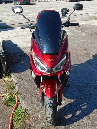 купить мотороллер муравей в бишкеке: Скутер BARS, красный металлик, городской макси-стиль. Характеристики