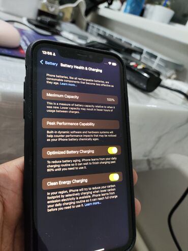 Apple iPhone: IPhone 11, Красный, Чехол, 100 % — 4