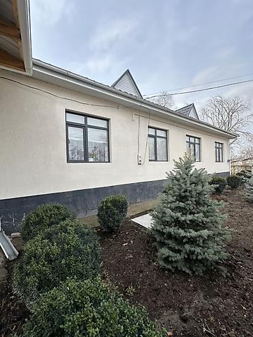 Продажа коттеджей и домов: 📍В Сокулуке ( верхняя зона ) продаётся новый кирпичный дом на участке — 3