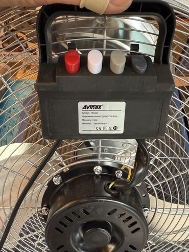 Воздуходувка: Вентилятор Adler, Настольный, Лопастной — 10