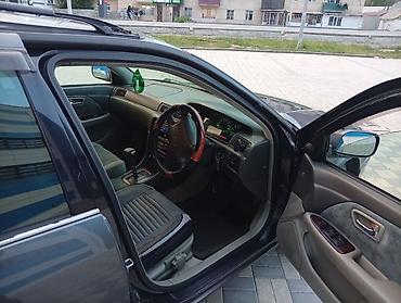Другие автомобили: Просторный универсал с правым рулём и автоматической коробкой передач — 1