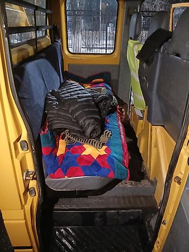 Другой строительный транспорт: Mercedes-Benz Sprinter 410D —2.9 самосвал с двойной кабиной — 7