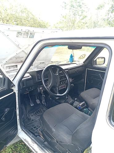 kater satışı: VAZ (LADA) 4x4 Niva: 1.7 l | 1999 il Ofrouder/SUV — 4