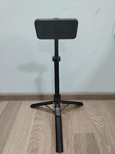 self portrate: Jmary KT-279 Selfie Stick Tripod - 2-si 1-də: selfi çubuğu və — 4