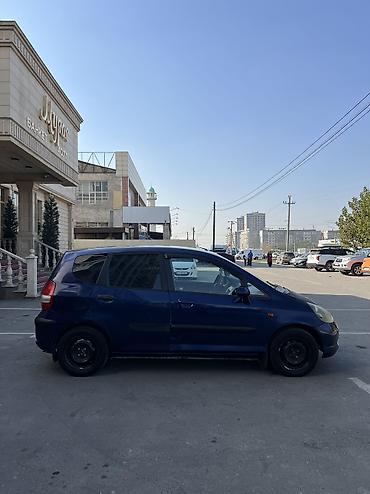 Транспорт: Honda Jazz: 2002 г., Вариатор, Бензин — 4