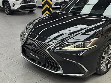 Lexus: Lexus ES: 2021 г., 2.5 л, Вариатор, Гибрид, Седан — 4