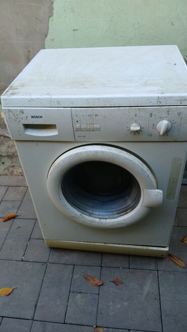 Paltaryuyan maşınlar: Paltaryuyan maşın Bosch, 6 kq, Ünvandan götürmə — 6