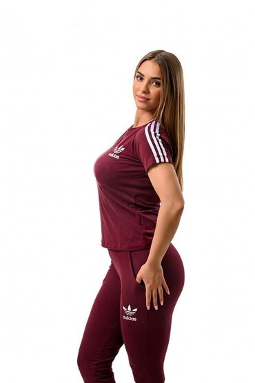 Kompleti: Adidas kompleti pamuk elastin 
S M L XL XXL
Cena 2300 din — 20
