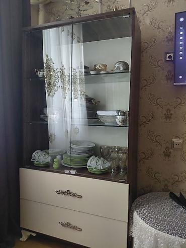 Тумбы: Qonaq otağı üçün vitrin və bufet dəsti - Tərkib: 3 hissədən ibarət — 1