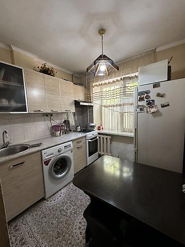 ташрабат: 3 комнаты, 55 м², Таш-Рабат ТРЦ 1 этаж — 5