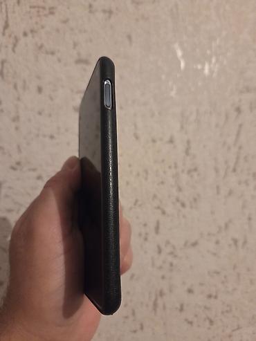 ram ddr 2: Samsung Galaxy S10e, 128 GB, rəng - Qara, Barmaq izi — 3