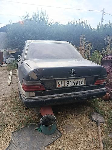 е34 дизель: Mercedes-Benz W124: 1989 г., Механика, Бензин, Седан — 4
