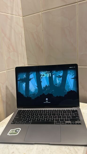 apple whatc: İşlənmiş Apple MacBook, 13.3 ", Apple M1, 256 GB, Pulsuz çatdırılma, Ünvandan götürmə