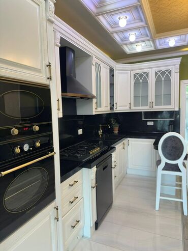 Yeni tikili: Yasamal, 3 otaqlı, Yeni tikili, m. Elmlər Akademiyası, 97 kv. m — 18