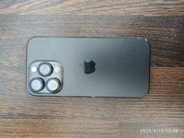 Apple iPhone: IPhone 14 Pro, Б/у, 128 ГБ, Black Titanium, Зарядное устройство, Чехол, Кабель, 88 %