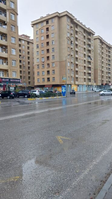 mehemmedli bina evleri: Məmmədli, 3 otaqlı, Yeni tikili, m. Koroğlu, 85 kv. m