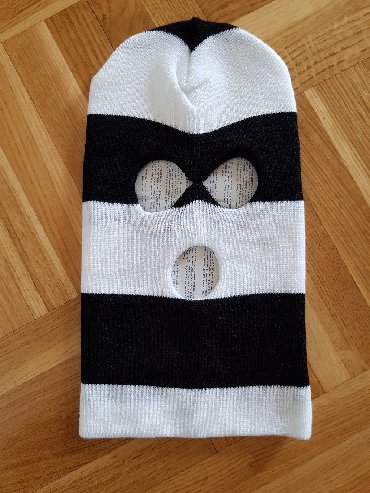 Kape i aksesoari: Fantomke Kape su 800din a fantomke 2000din komad.Šal je 1500din. Ako na lalafo.rs — 5 Kape i aksesoari: Fantomke Kape su 800din a fantomke 2000din komad.Šal je 1500din. Ako — 5