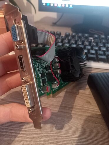 продаю или меняю на: Видеокарта, Б/у, NVidia, GeForce GT, До 2 ГБ, Для ПК