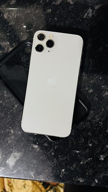 IPhone 11 Pro, Б/у, 256 ГБ, Серебристый, Зарядное устройство, Защитное стекло, Чехол, 74 %