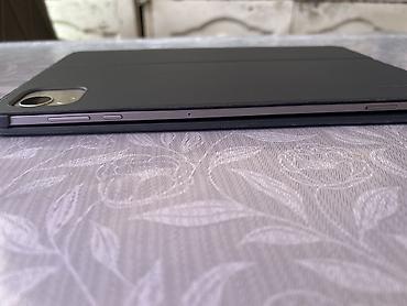 honor pad 10: HONOR planşet + maqnitli klaviaturalı kitabça-tipli örtük - Model — 3