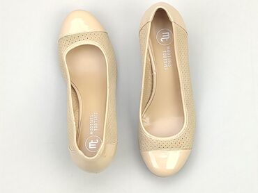 Women's Footwear: Shoes 40, condition - Good