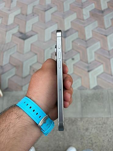 adapterlər iphone: IPhone 15 Pro Max, 256 GB, Gümüşü, Simsiz şarj — 9