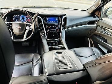 капот портер 2: Cadillac Escalade: 2018 г., 6.2 л, Автомат, Бензин, Внедорожник — 8