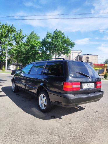 россия авто: Volkswagen Passat Variant: 1996 г., 1.8 л, Механика, Бензин, Универсал