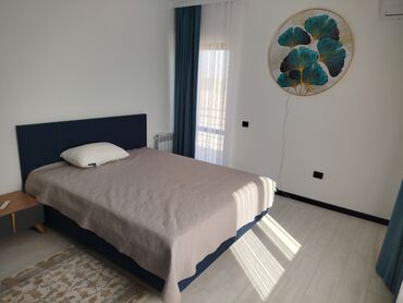 Долгосрочная аренда домов: 280 м², 7 комнат, Забор, огорожен — 25